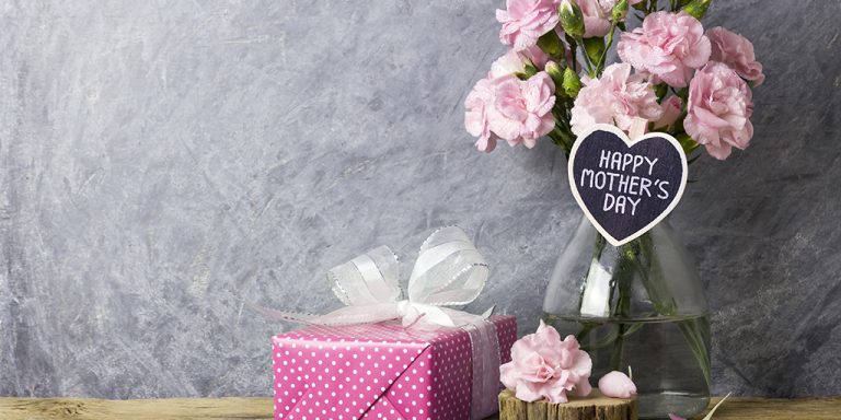 Top Gifts for Her This Mother's Day